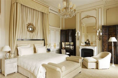 het hotel van co co chanel|A DAY at COCO CHANEL’S €40,000/NIGHT SUITE, RITZ PARIS.